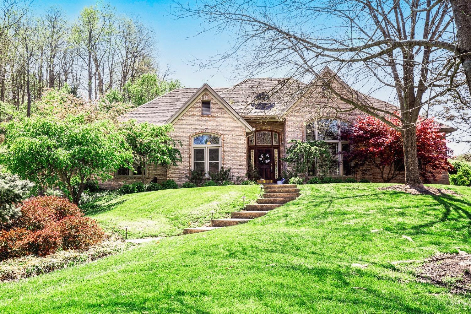 4980 Pebblevalley Drive, Colerain Twp, Ohio image 1