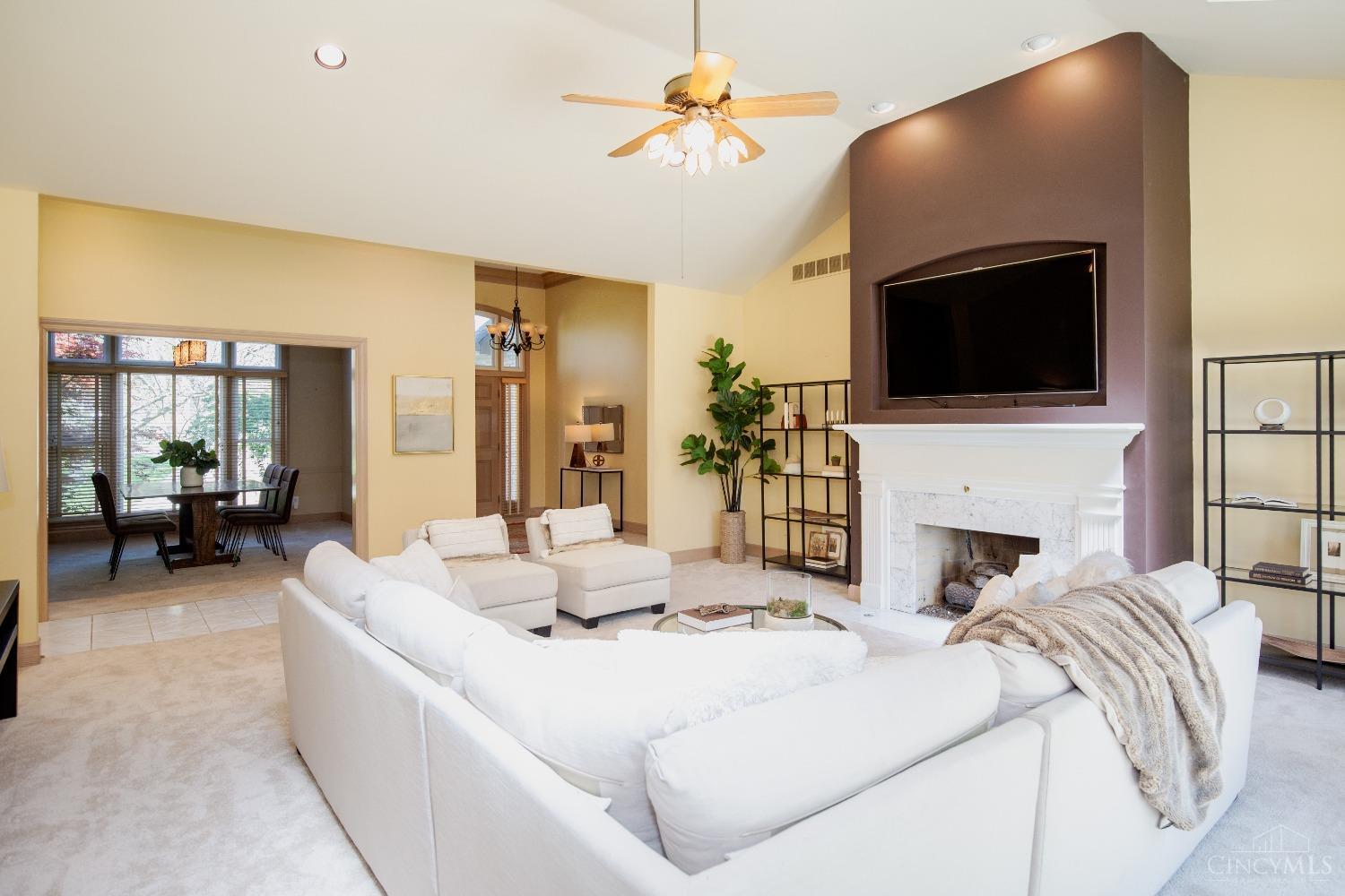 4980 Pebblevalley Drive, Colerain Twp, Ohio image 12