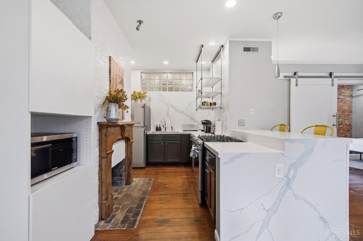 111 E Thirteenth Street 1