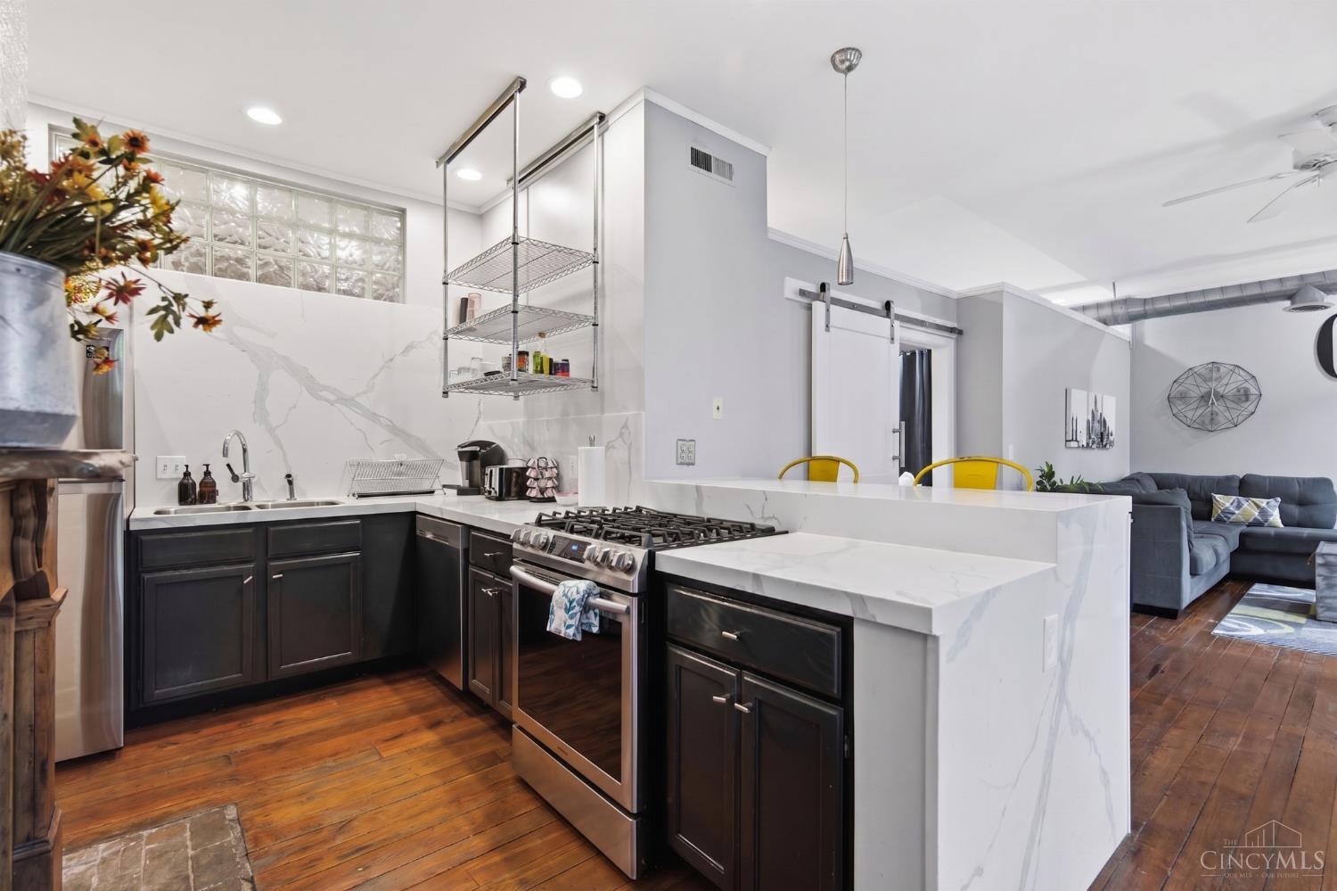 111 E Thirteenth Street 1