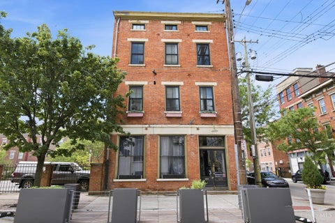 Photo of 111 E Thirteenth Street #1, Cincinnati, OH 45202 (MLS # 1892081)