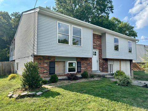 Photo of 2091 Wadsbury Drive, Cincinnati, OH 45230 (MLS # 1851877)