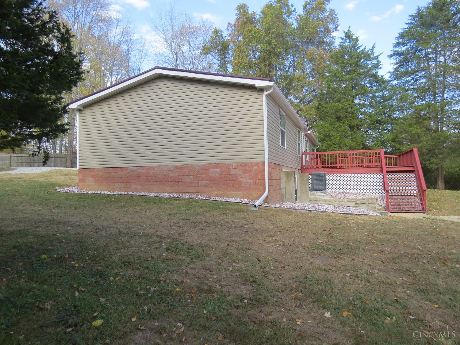 9390 Bradford Road, Bennington, Indiana image 15