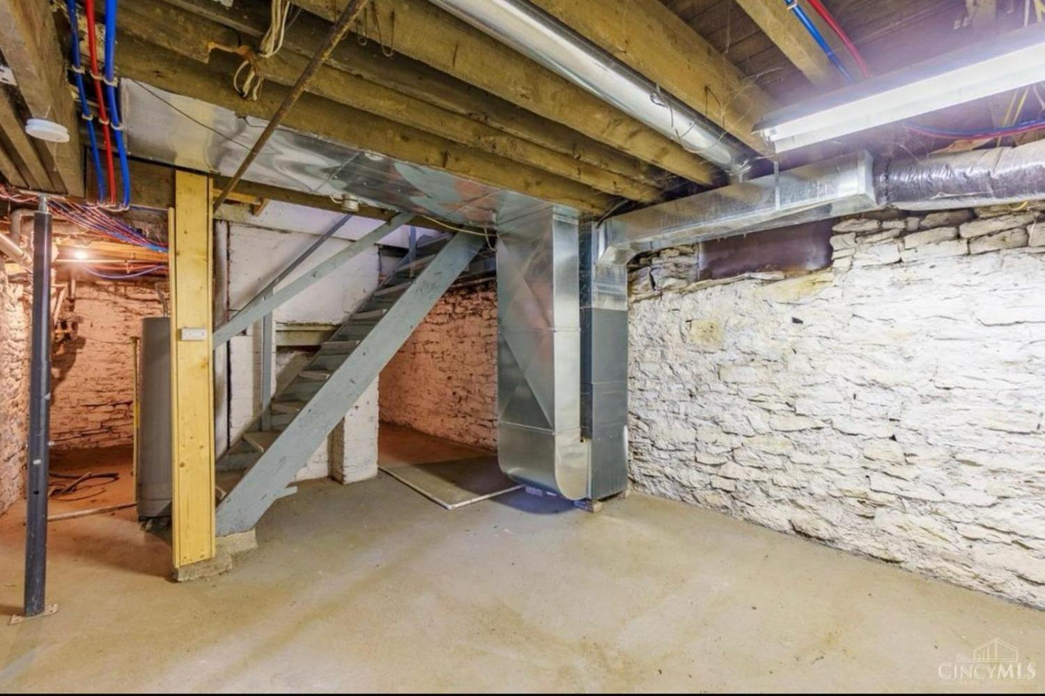218 Stanley Avenue, Cincinnati, Ohio image 18