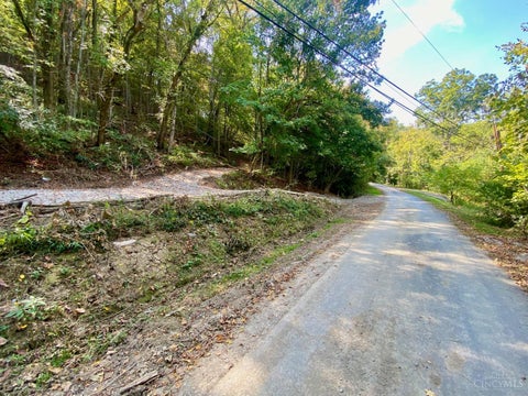 Photo for 6 Eagle Creek Road