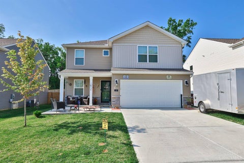 Photo of 110 River Heights Drive, New Richmond, OH 45157 (MLS # 1894310)