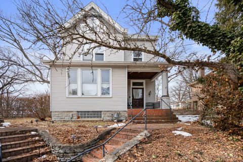 Photo of 3315 Morrison Avenue, Cincinnati, OH 45220 (MLS # 1866343)