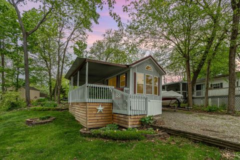 MLS: 1840131