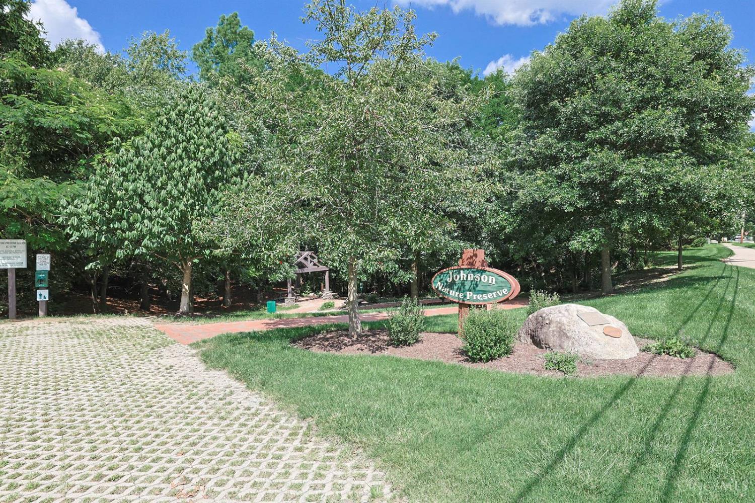 10820 Deerfield Road