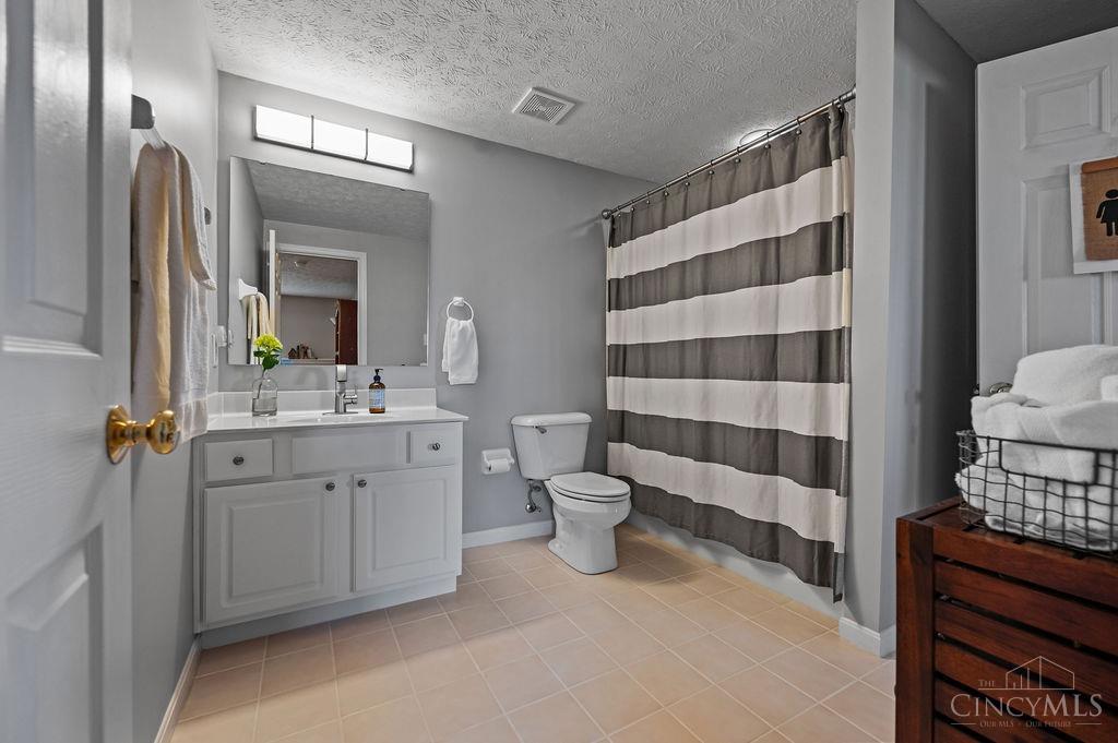 6488 Grand Cypress Way, Mason, Ohio image 33