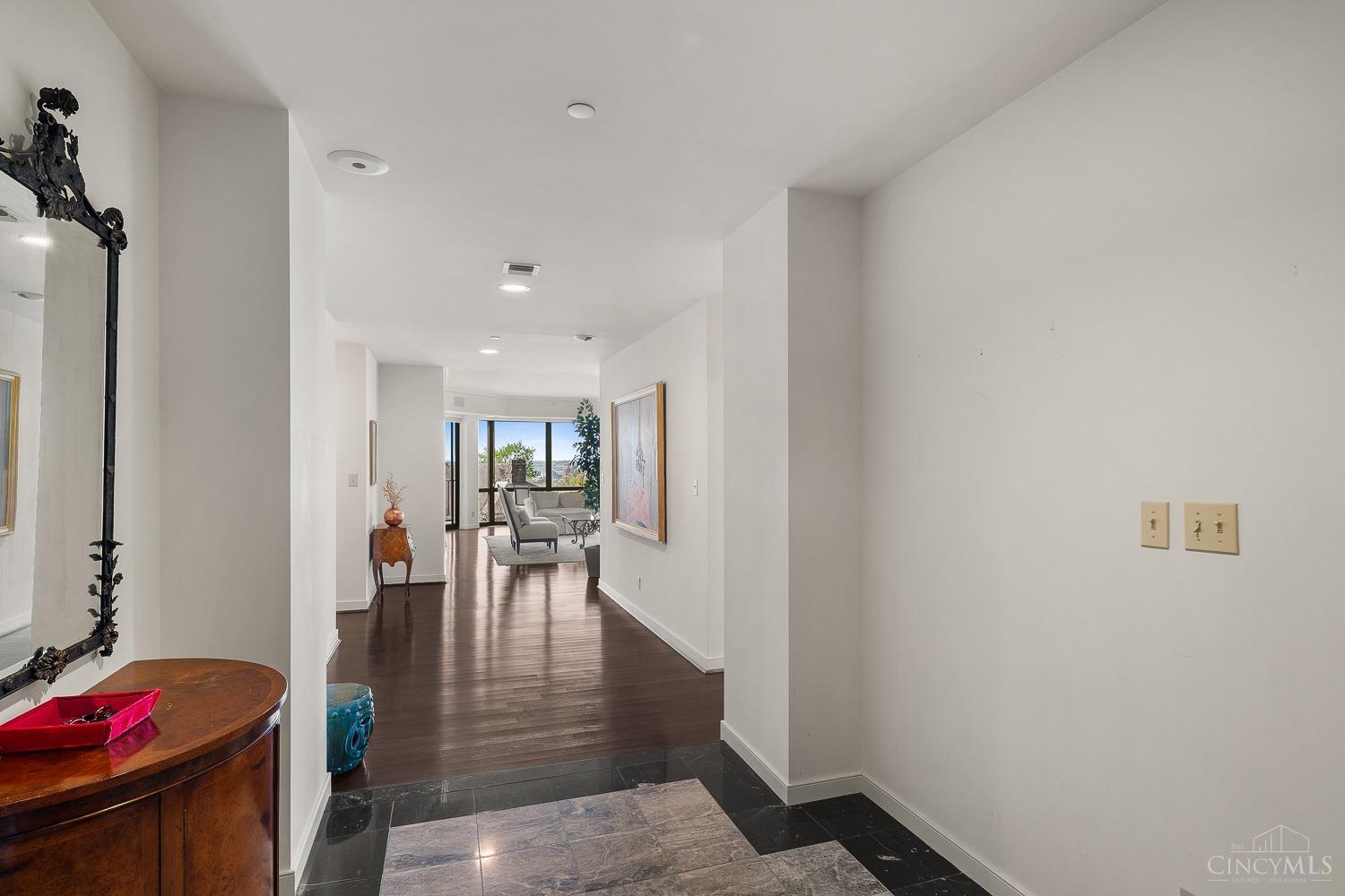 1201 Edgecliff Place #1053, Cincinnati, Ohio image 6