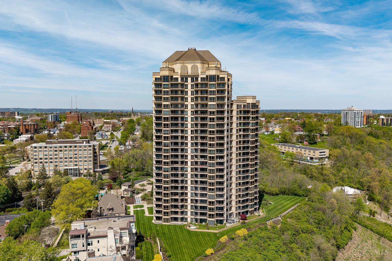 1201 Edgecliff Place #1053, Cincinnati, Ohio image 1