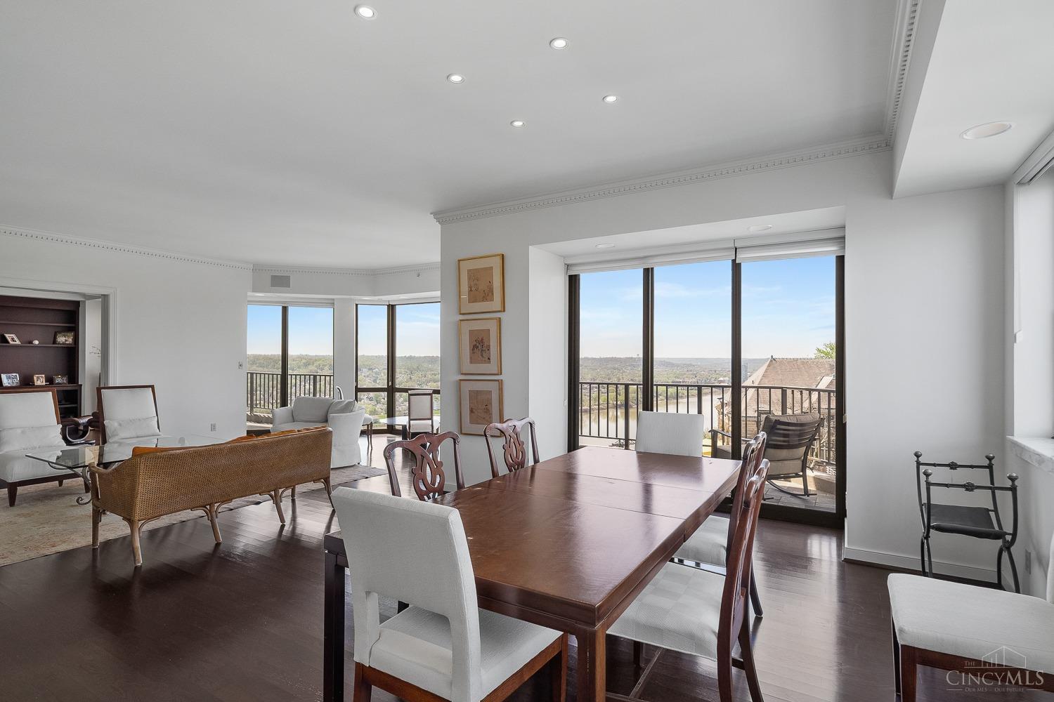 1201 Edgecliff Place #1053, Cincinnati, Ohio image 11