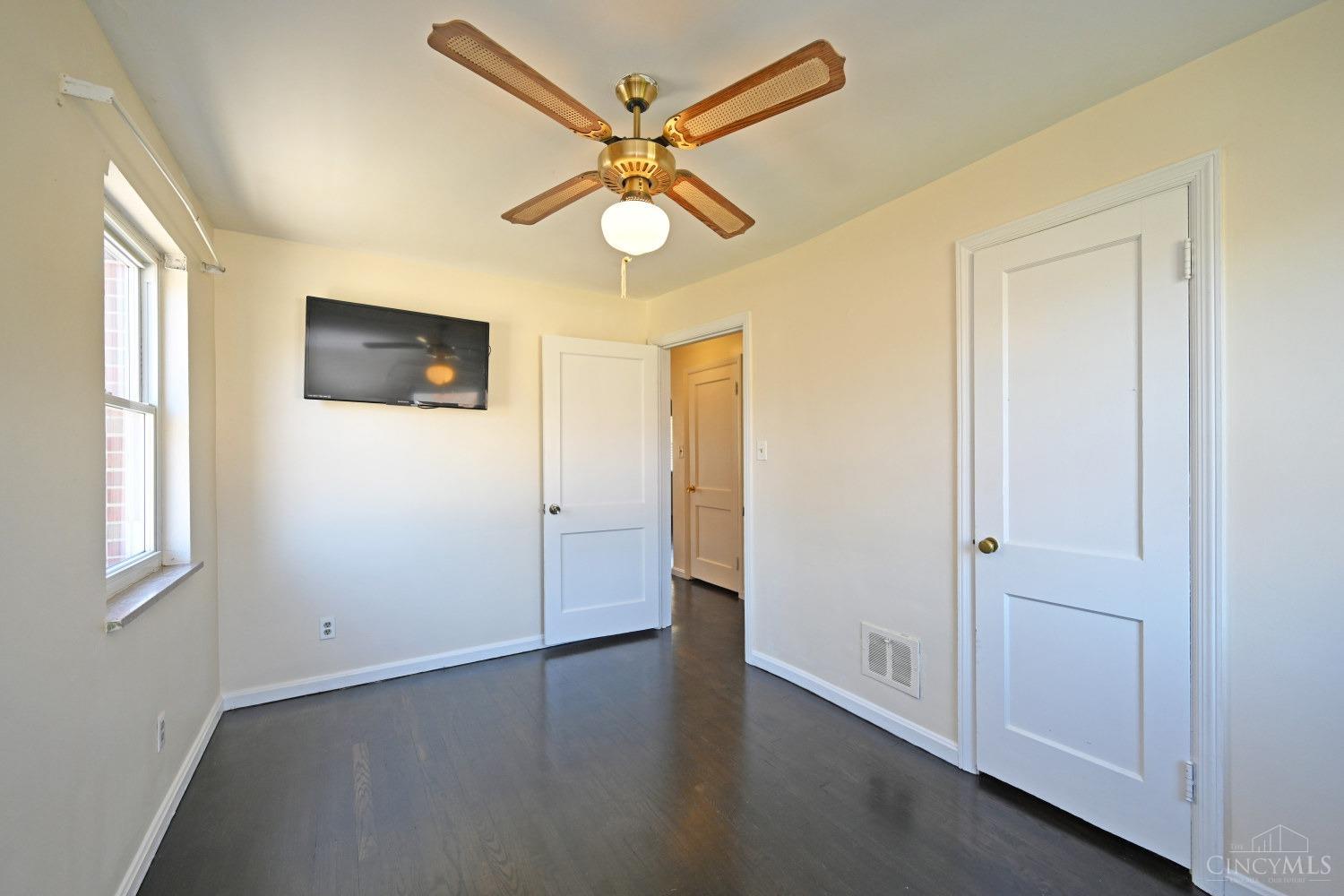 4524 Victor Avenue, Blue Ash, Ohio image 14