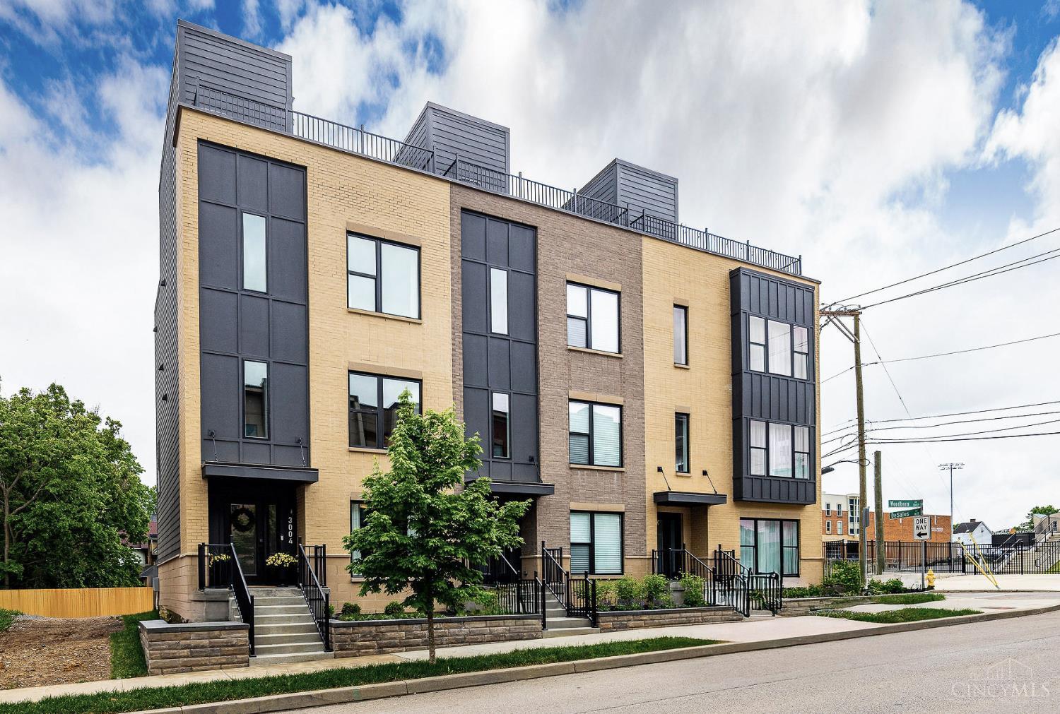 3006 Woodburn Avenue, Cincinnati, Ohio image 2