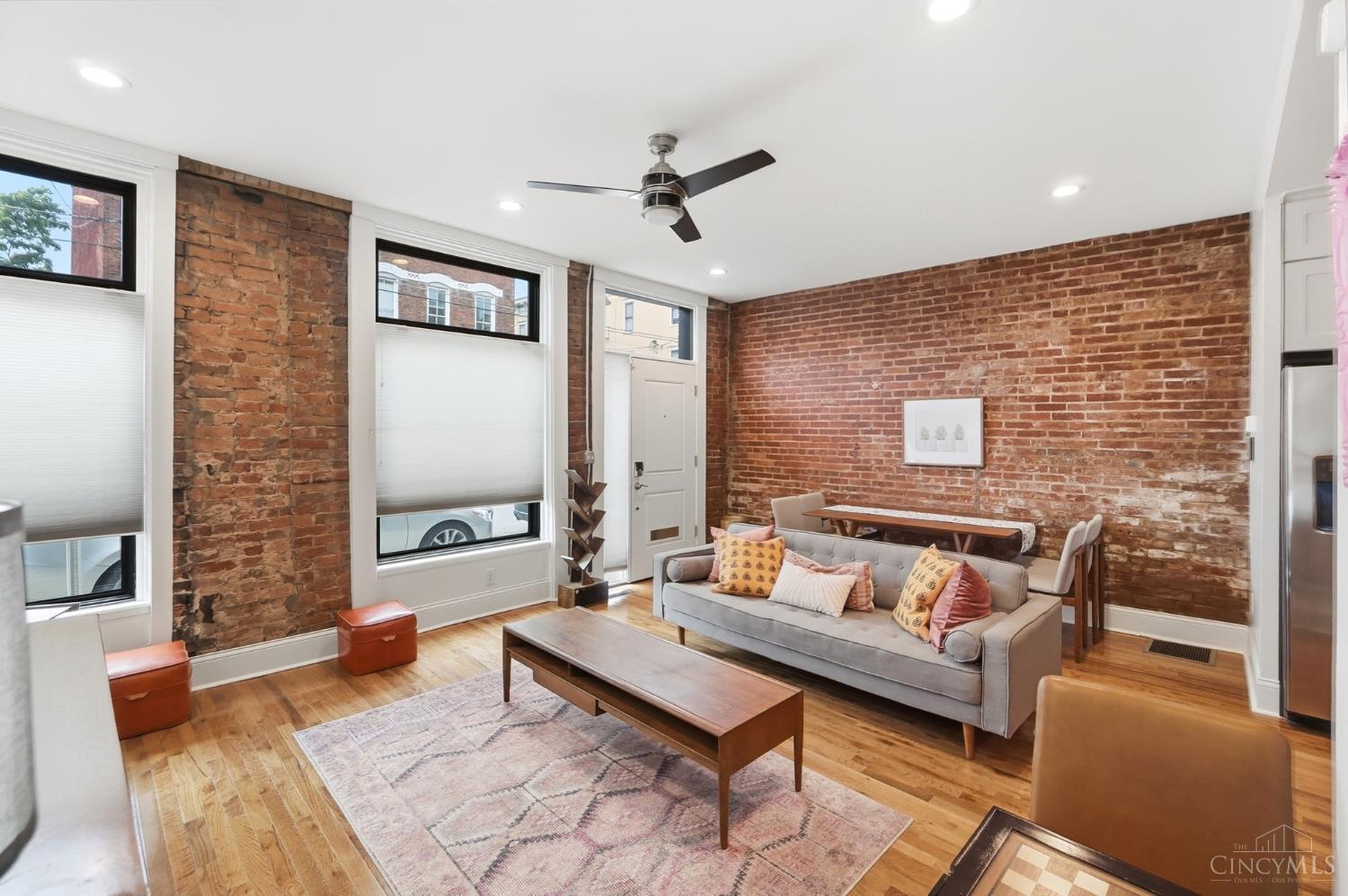 154 E McMicken Avenue