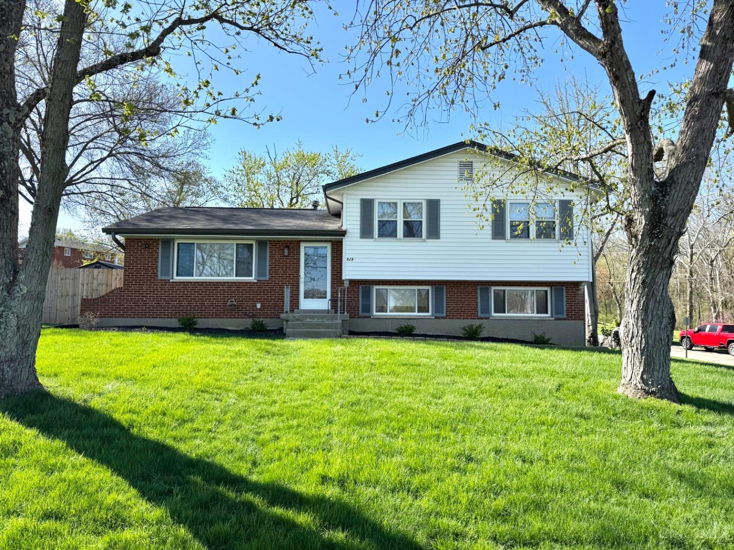 929 Compton Road, Springfield Twp., Ohio image 1