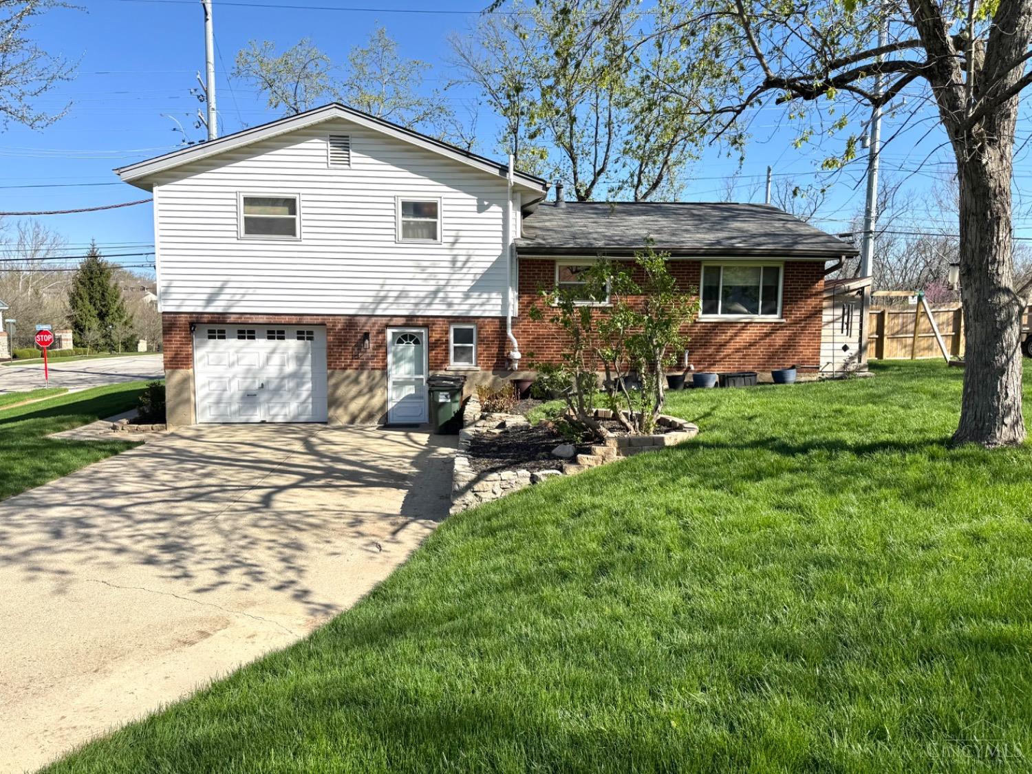 929 Compton Road, Springfield Twp., Ohio image 33