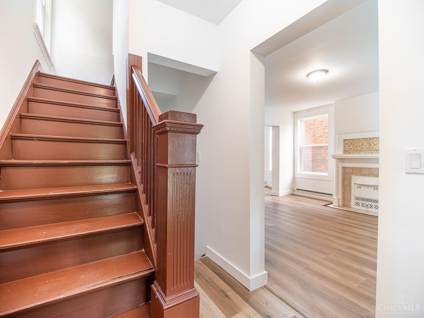 2408 Highland Avenue