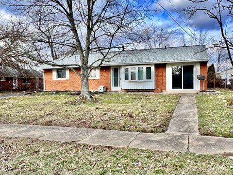 Photo of 624 Fern Court, Union Township, OH 45244 (MLS # 1866552)