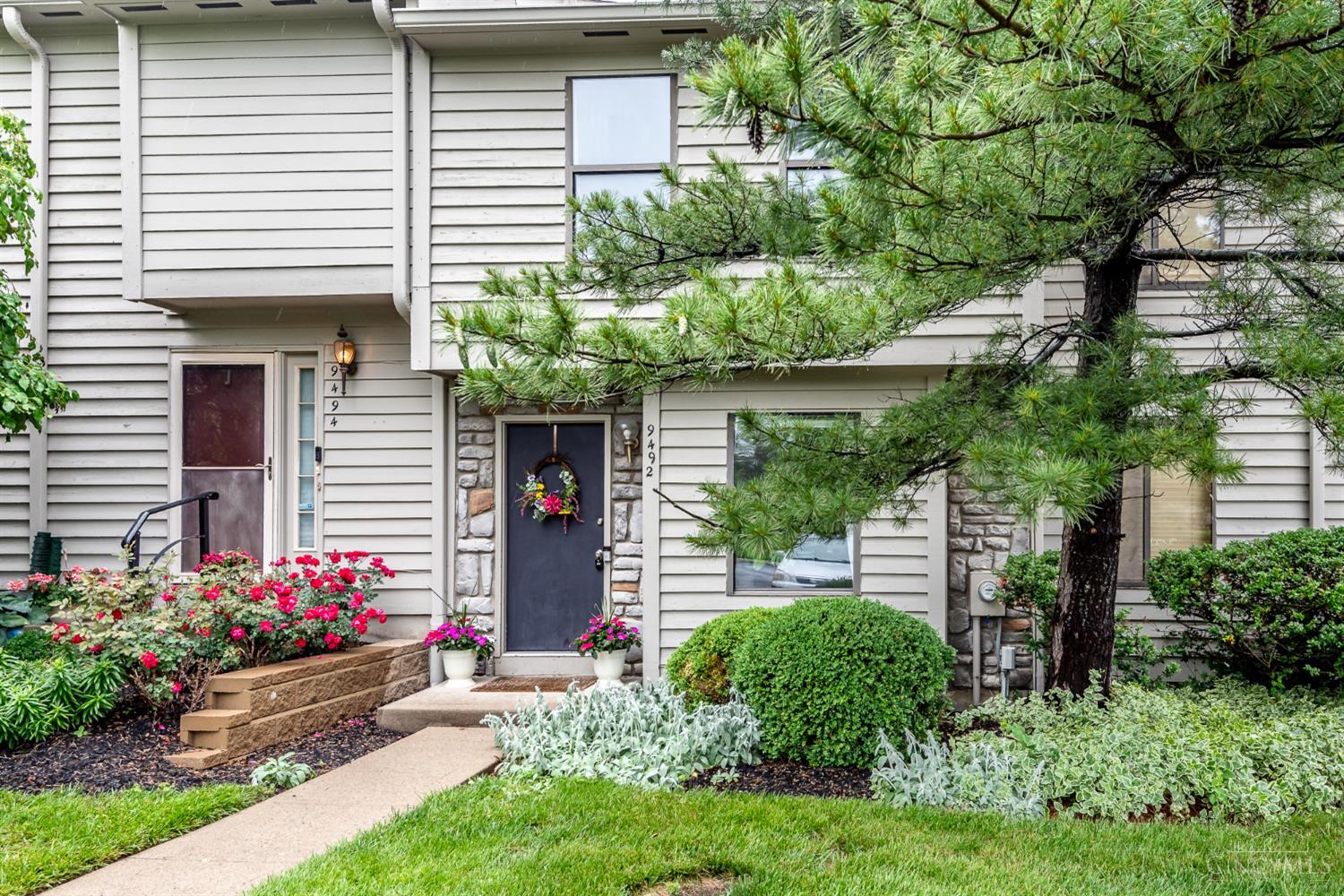 9492 Colegate Way, West Chester, Ohio image 2