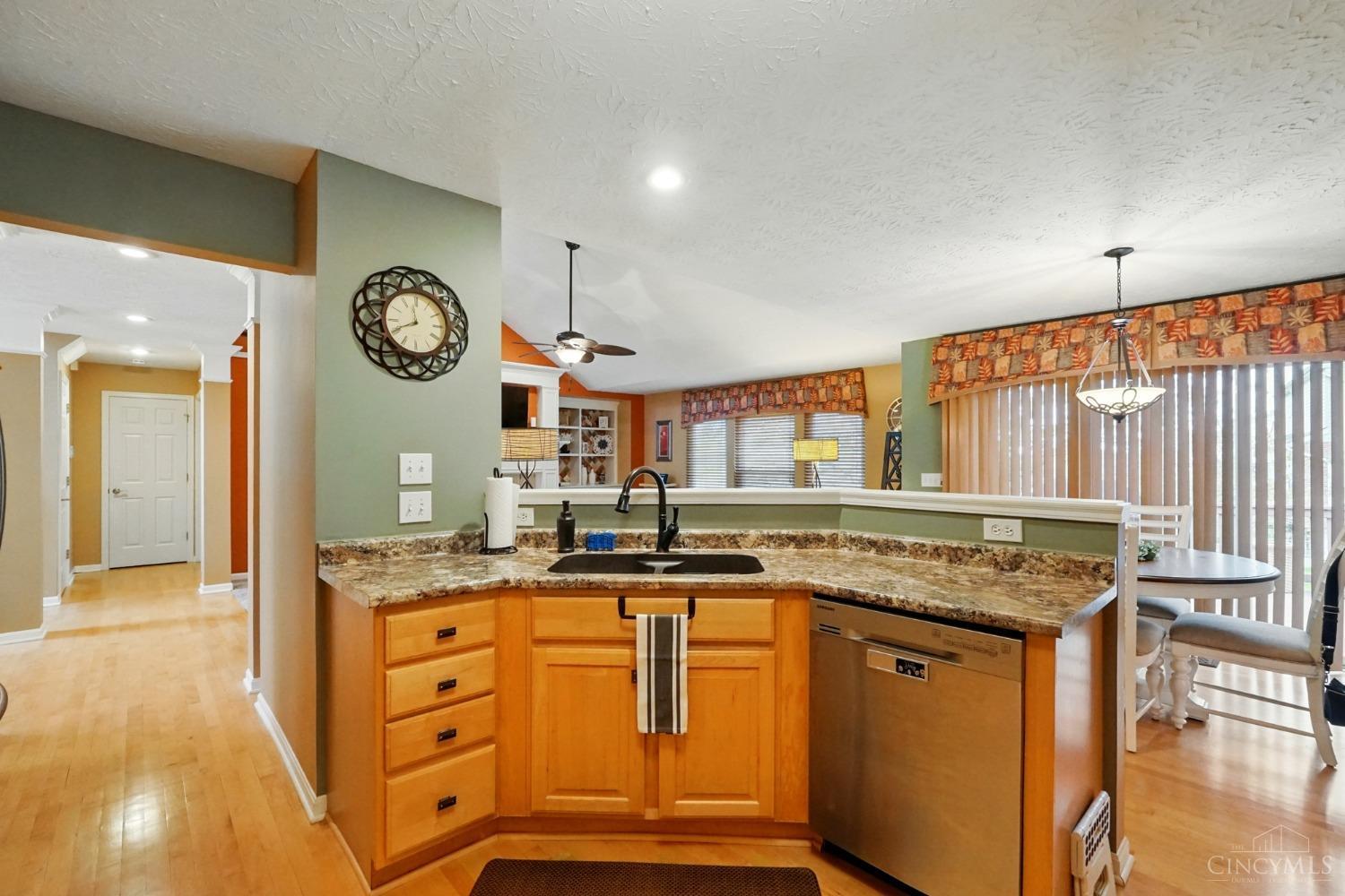511 Laurelwood Drive, Cleves, Alabama image 14