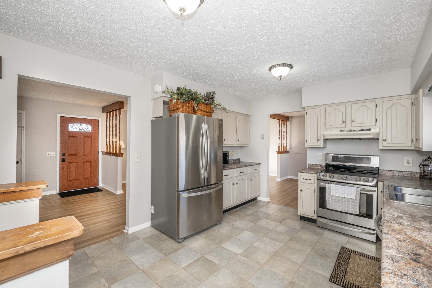 12 Barbara Avenue, Hamilton, Ohio image 15