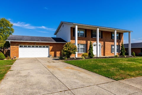 Photo of 630 Shultz Drive, Hamilton, OH 45013 (MLS # 1897234)