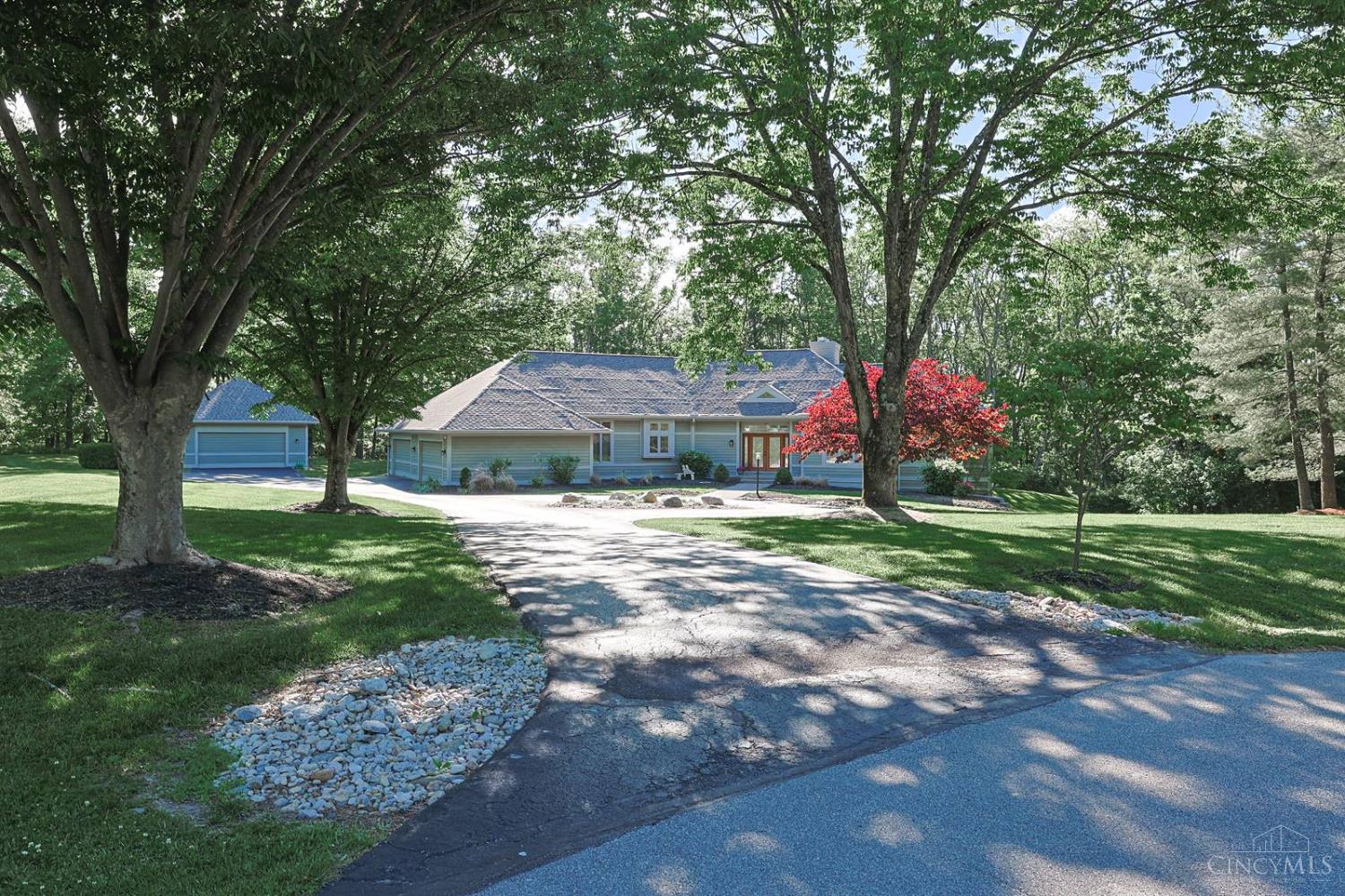 10375 Carriage Trail