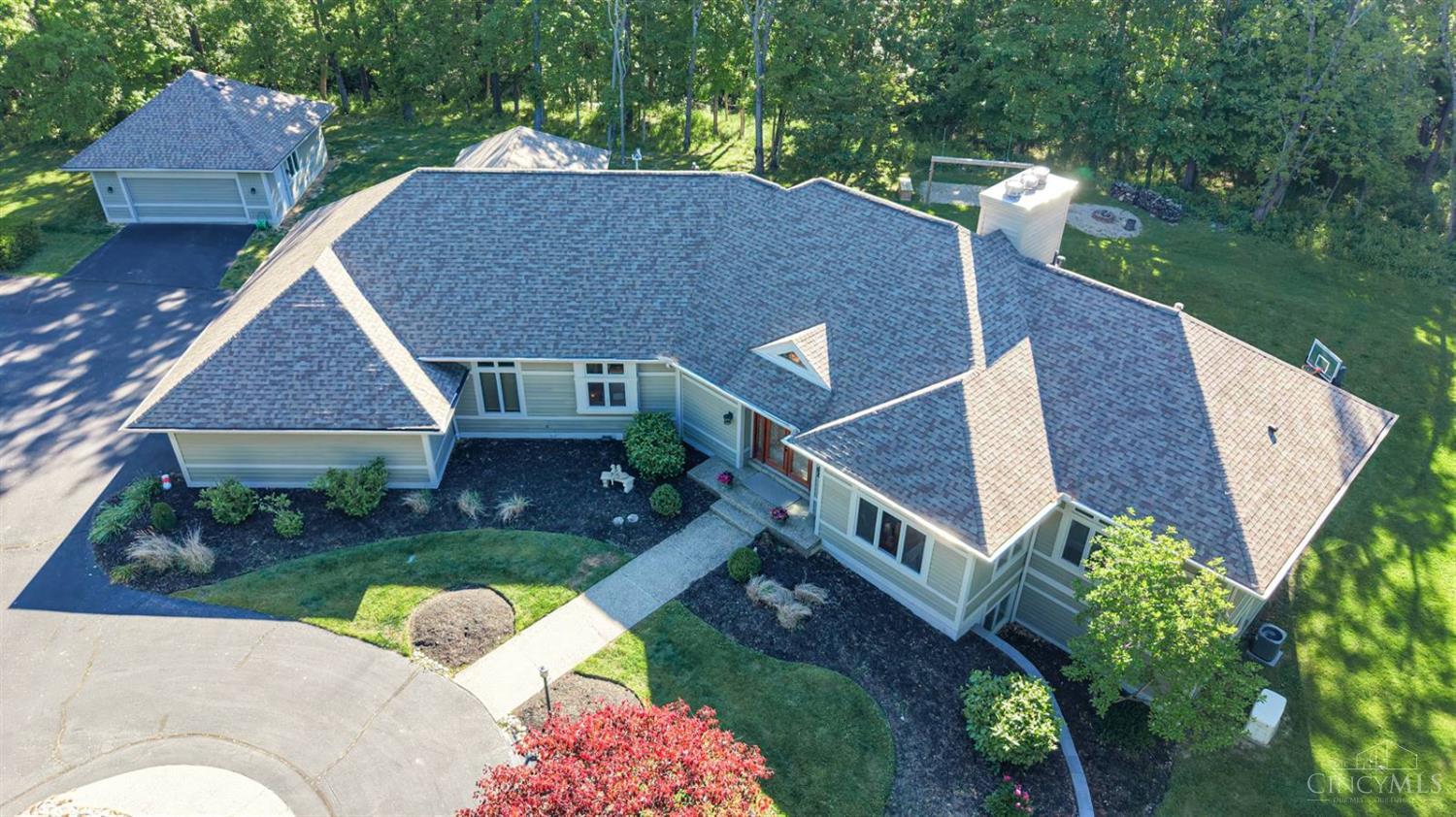 10375 Carriage Trail