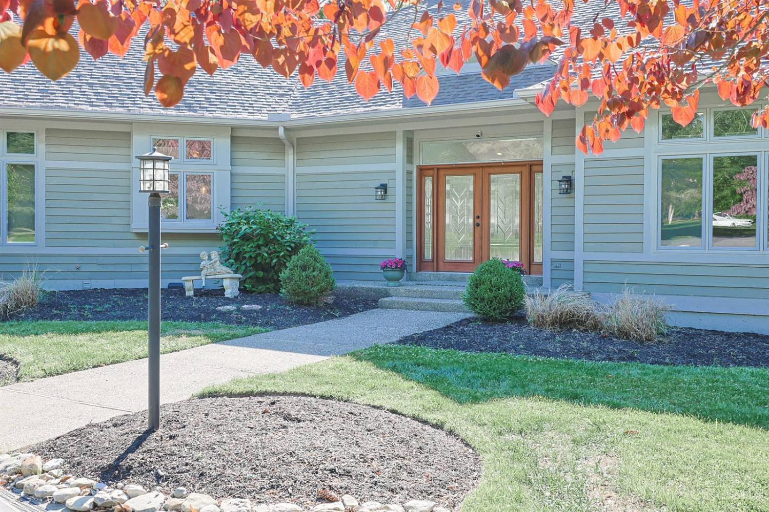 10375 Carriage Trail