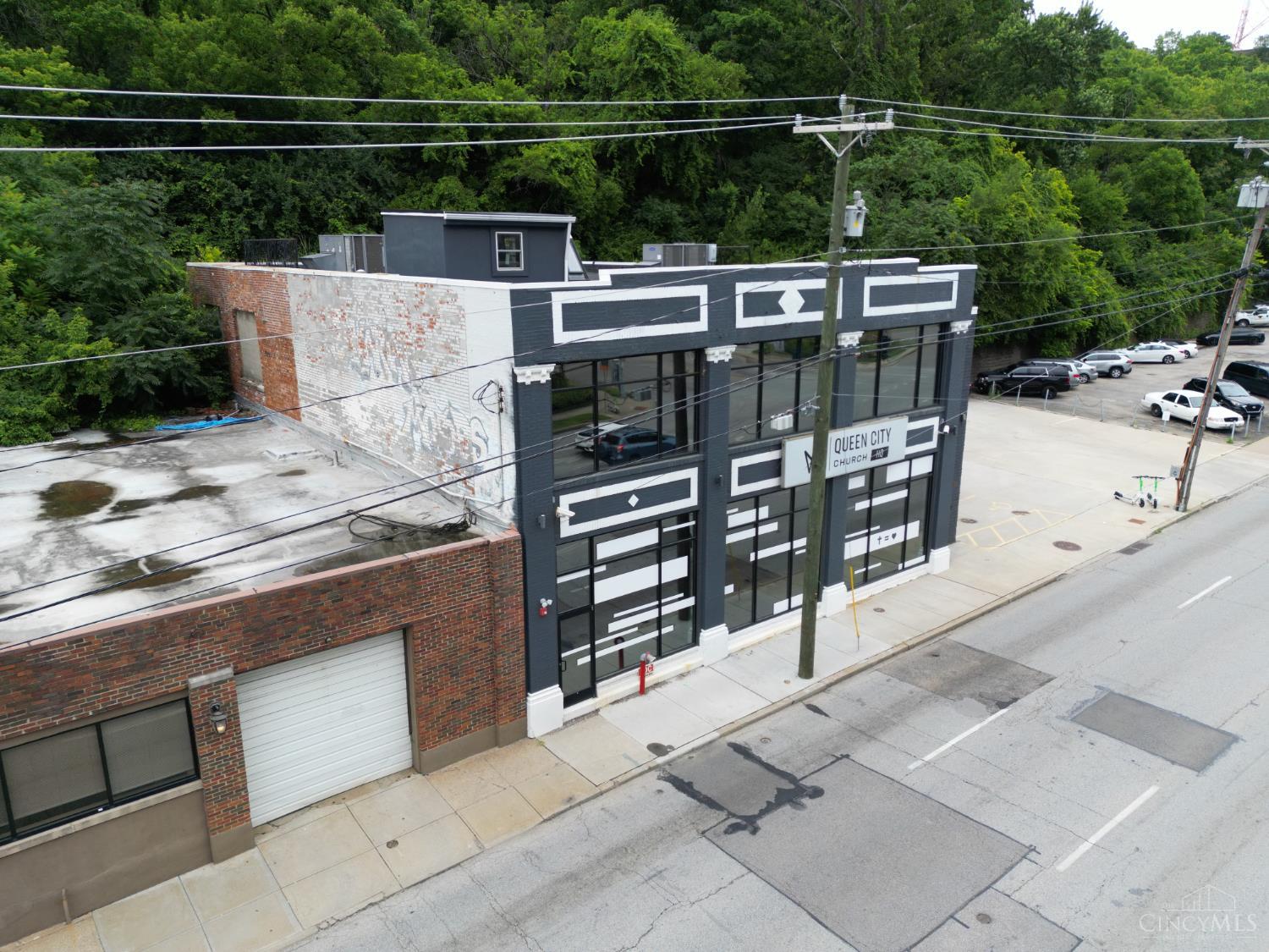 1635 Reading Road