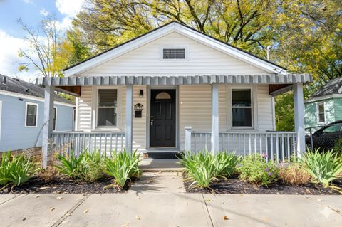 Photo of 4553 Anthony Avenue, Cincinnati, OH 45223 (MLS # 1858970)