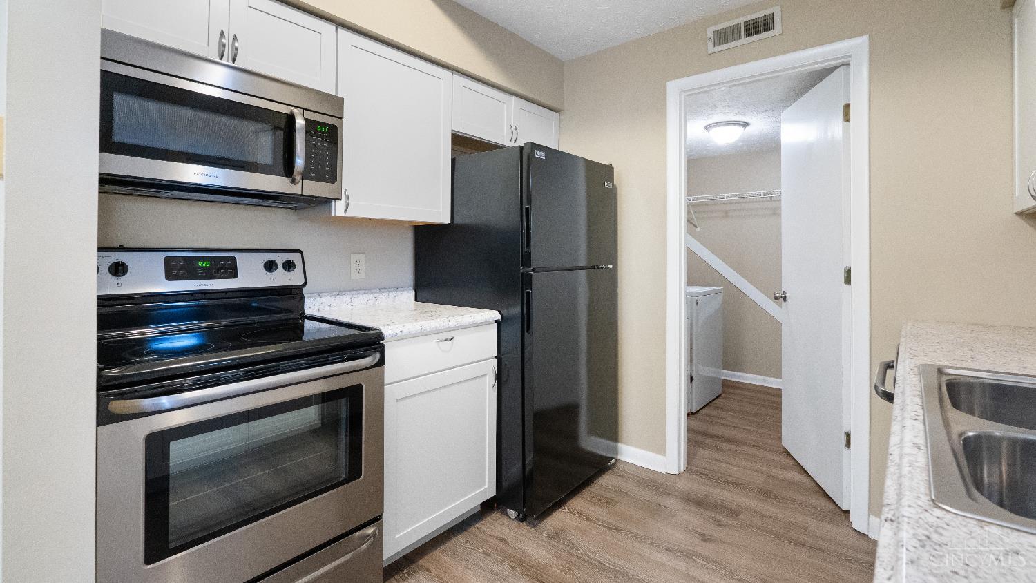 539 Aspen Glen Dr 429