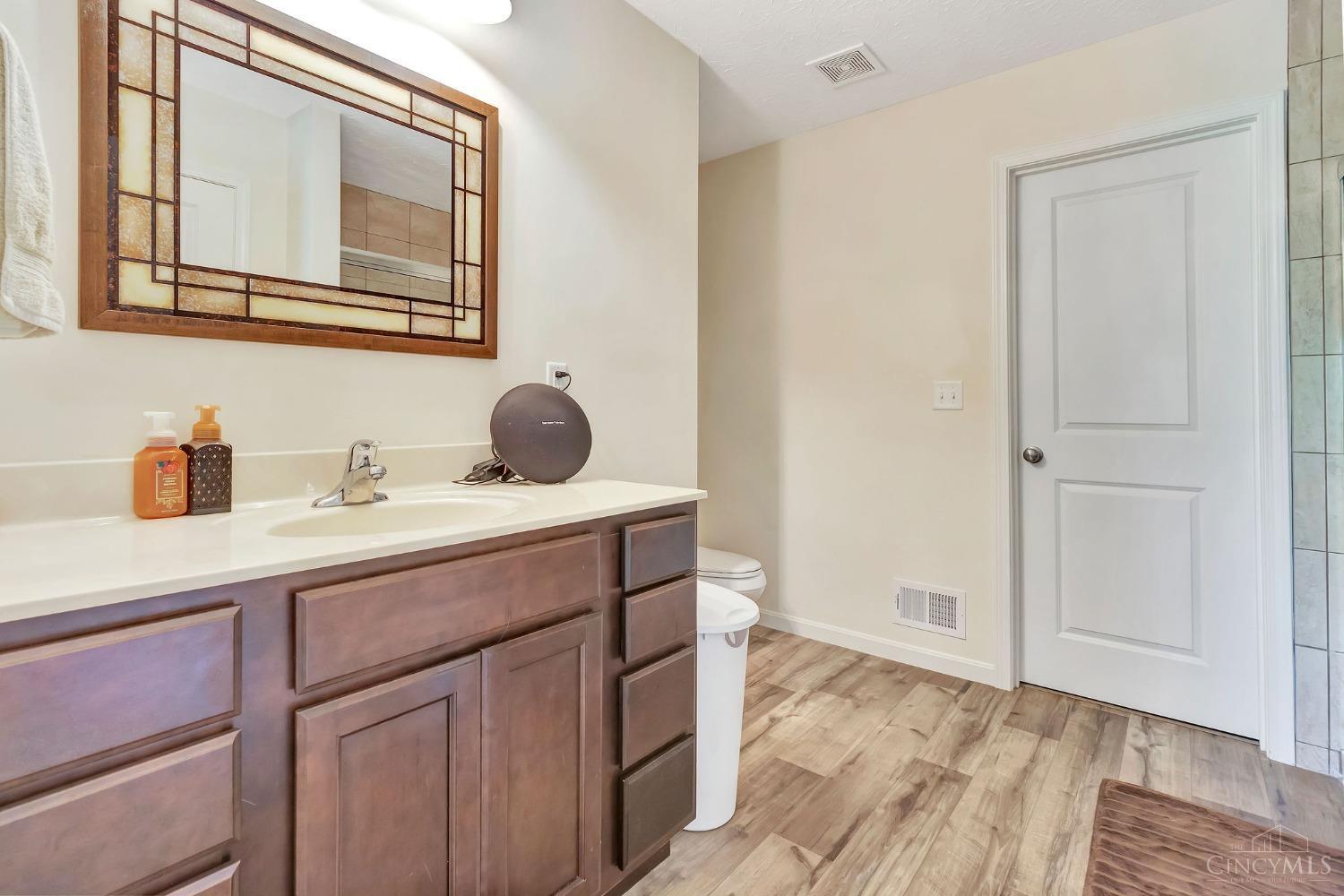 5116 Jessica Suzanne Drive, Morrow, Ohio image 11