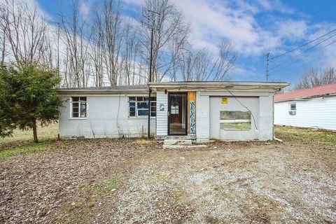 Homes For Sale - 2575 Airport Road<br/> Clermont County, Bethel, OH 45106