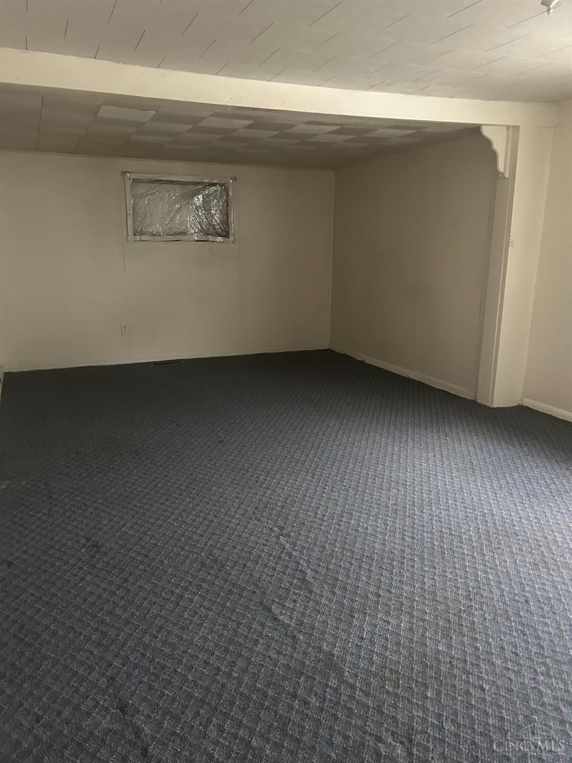 122 Kennedy Boulevard