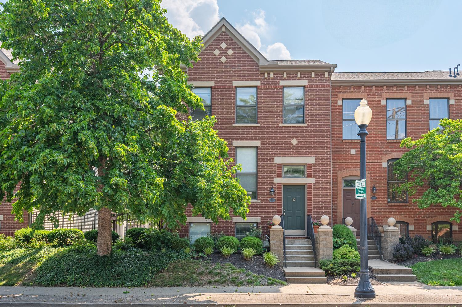 1008 John Street
