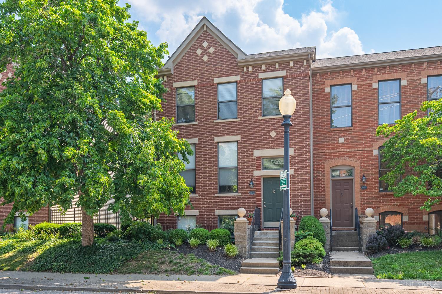 1008 John Street