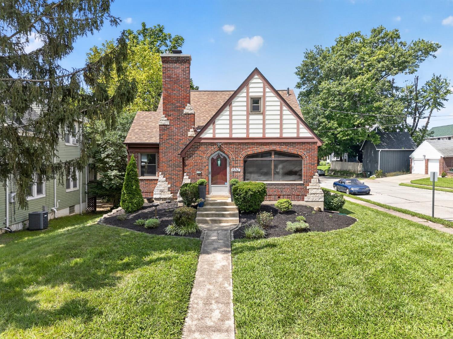 6747 Plainfield Road