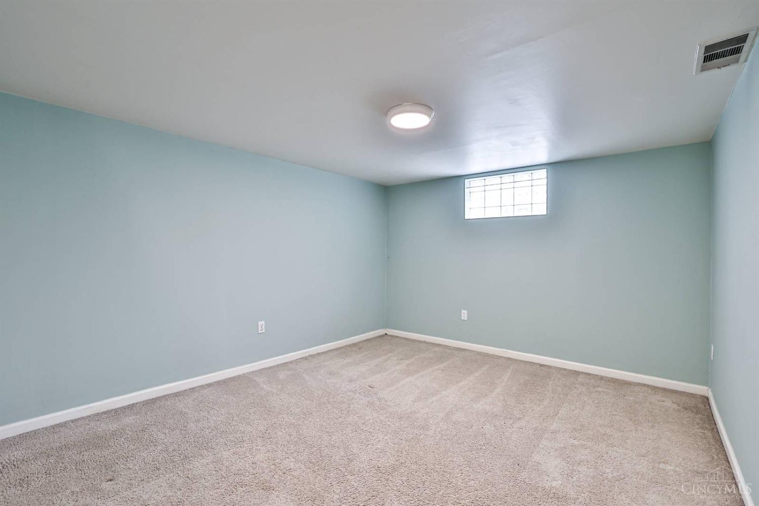 3314 N Sterling Way, Cincinnati, Ohio image 22