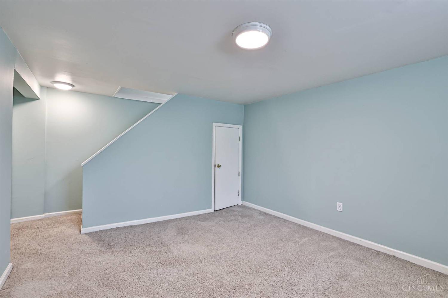 3314 N Sterling Way, Cincinnati, Ohio image 24