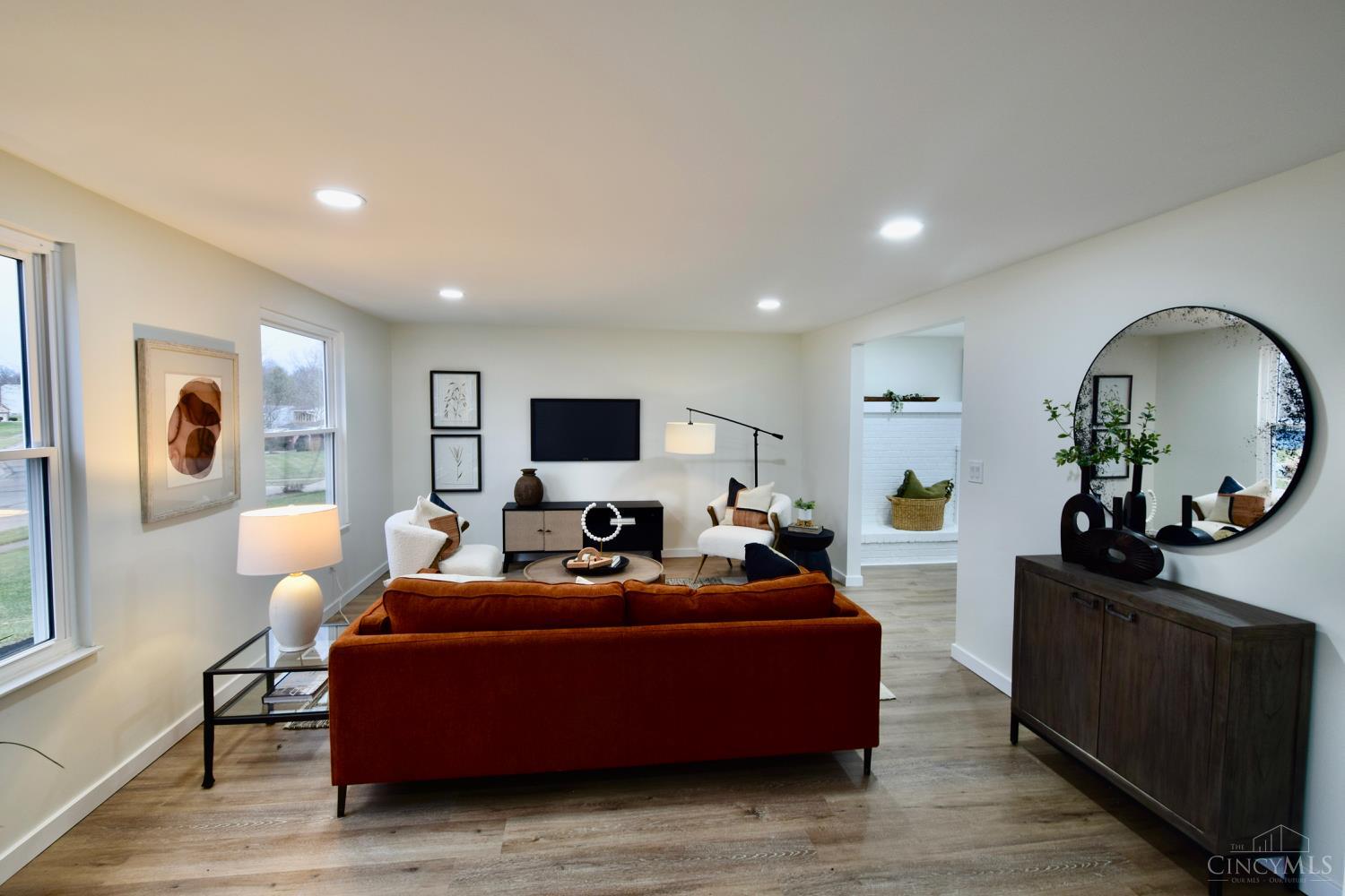 1717 Aspenhill Drive