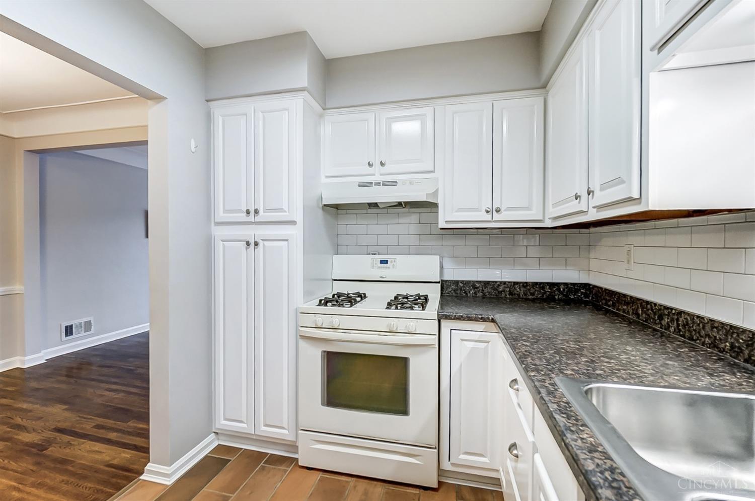 1397 Washington Circle, Anderson Twp, Ohio image 15