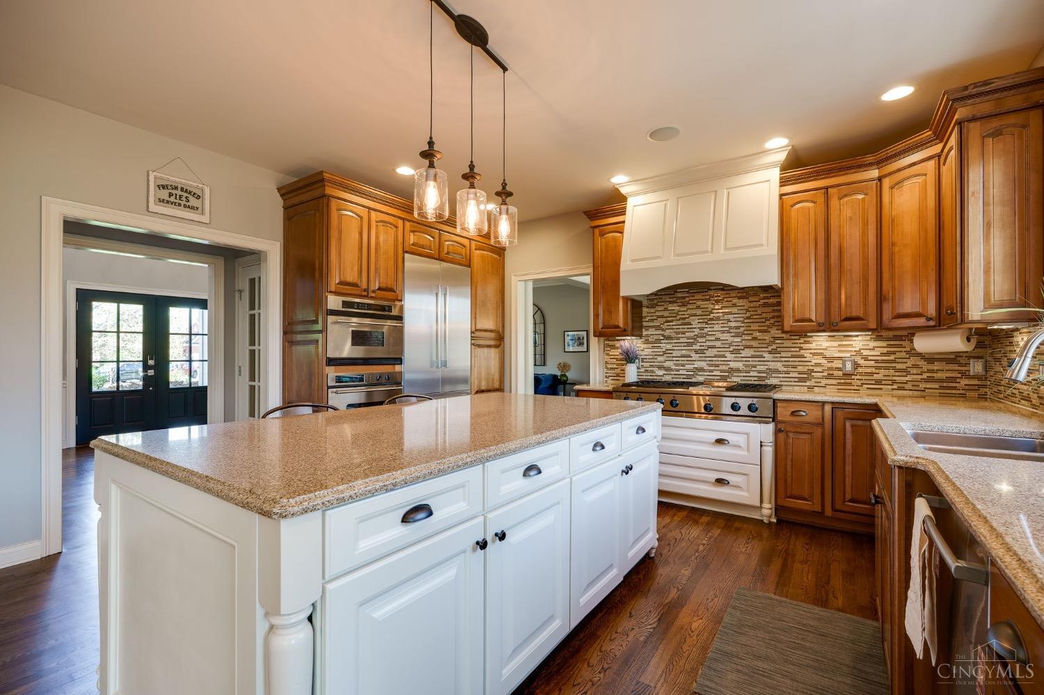 770 Cedar Drive, Miami Twp, Ohio image 10