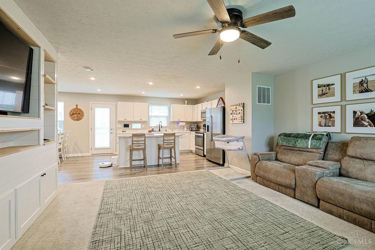 5002 Brooklet Way