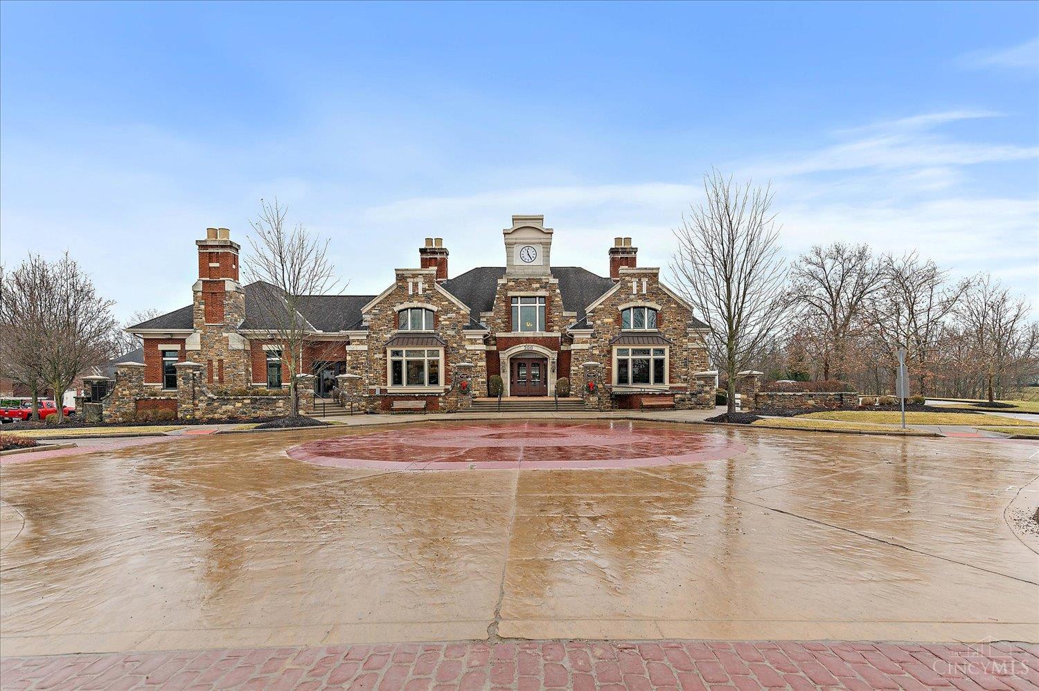 220 Vintage Club Drive 104