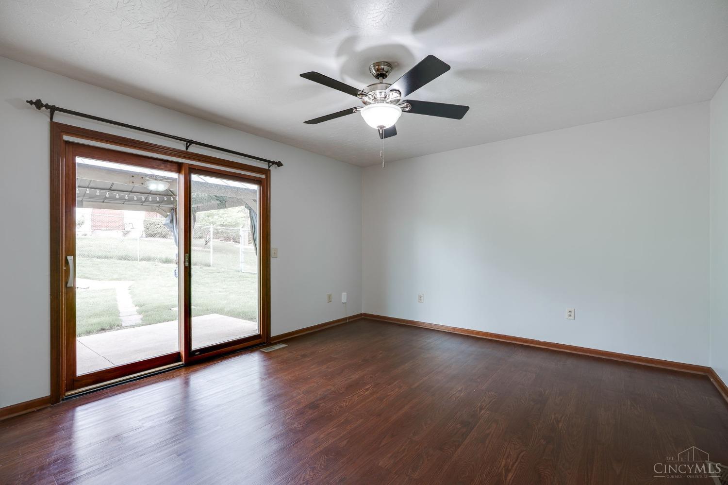 1639 Gibraltar Drive, Wilmington, Ohio image 9