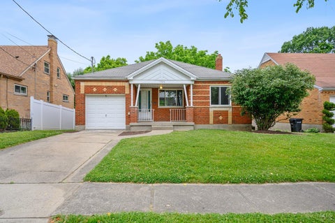 Homes For Rent - 1723 Tuxworth Avenue<br/> Cincinnati, OH 45238
