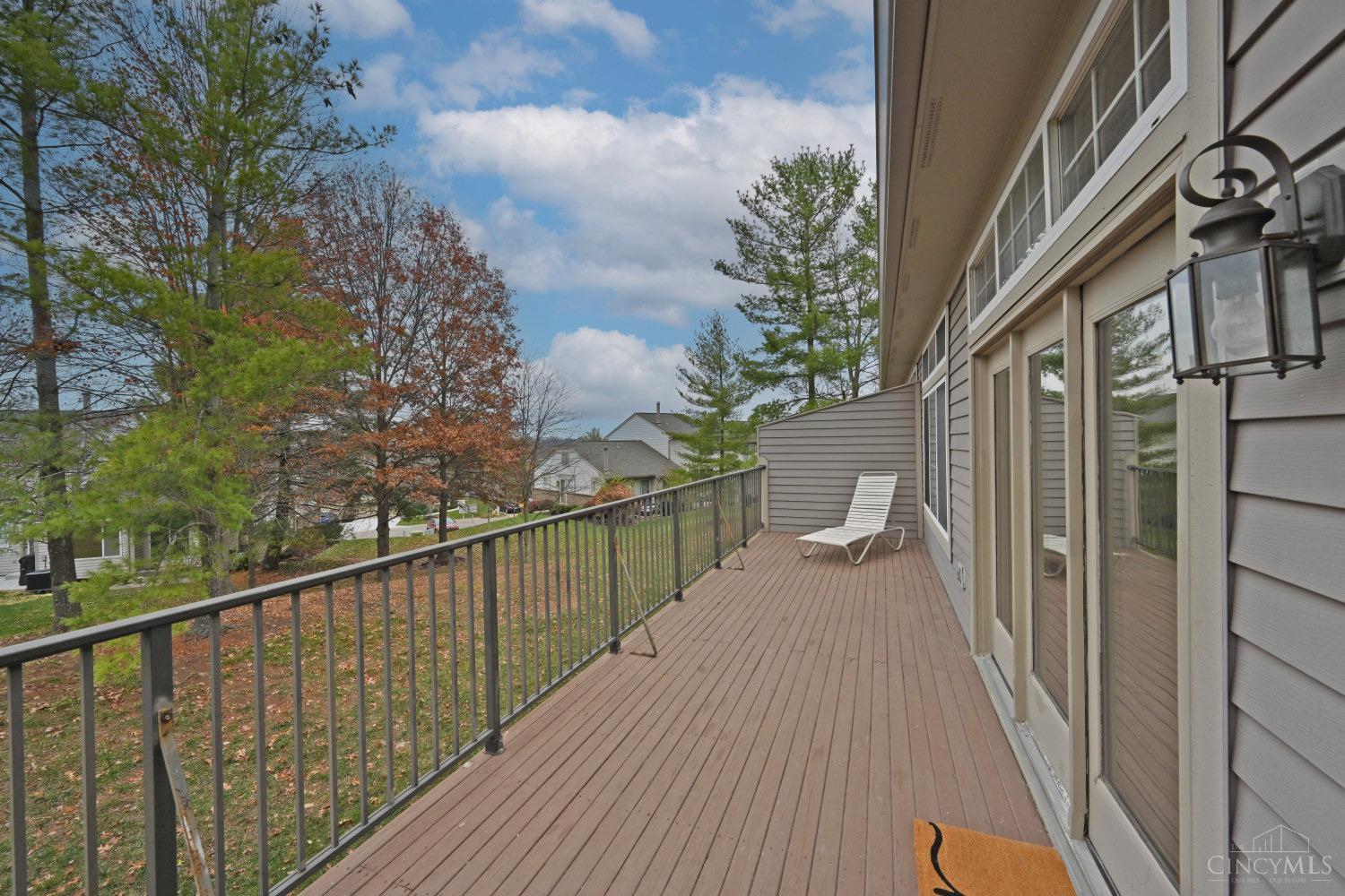 2467 Coveyrun Court, Cincinnati, Ohio image 15